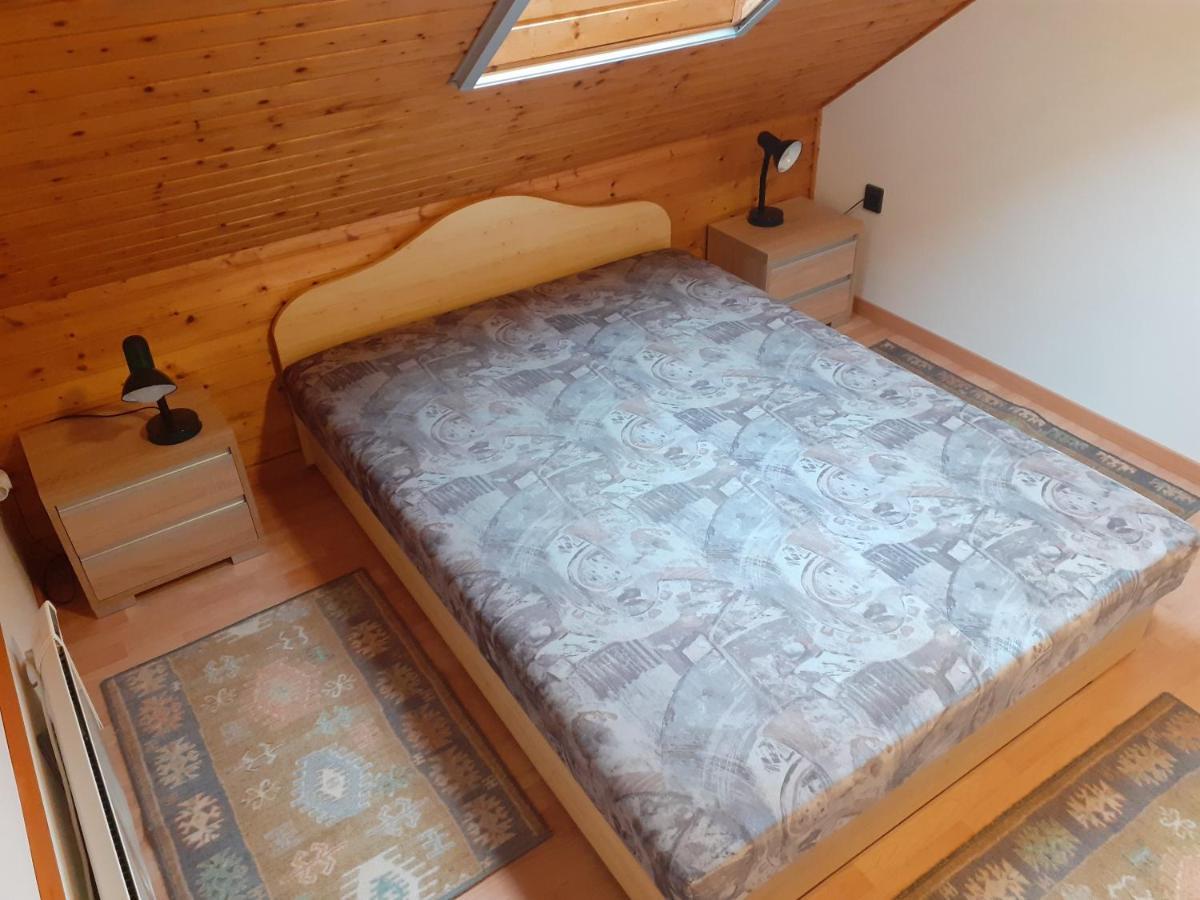 Patri Apartmanhaz 凯斯特海伊 外观 照片