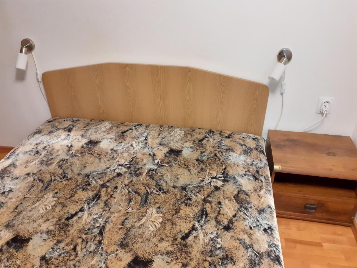 Patri Apartmanhaz 凯斯特海伊 外观 照片